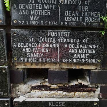 FORREST Sandy 1912-1974 &amp; Annie 1912-1982