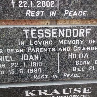 TESSENDORF Daniel 1910-1980 &amp; Hilda BUSS 1911-2002