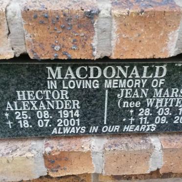 MACDONALD Hector Alexander 1914-2001 &amp; Jean Marshall WHITFIELD 1921-2012