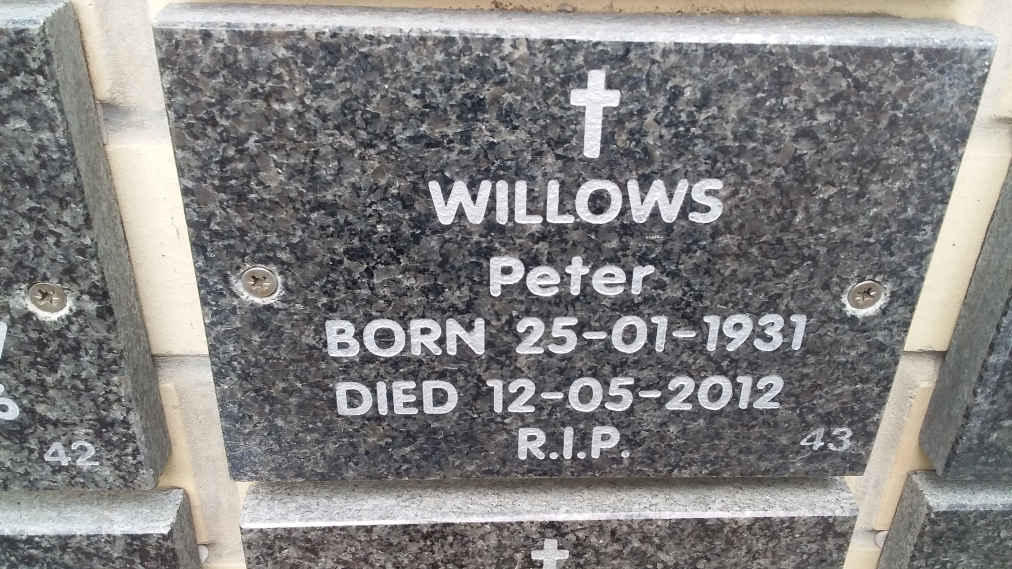 WILLOWS Peter 1931-2012