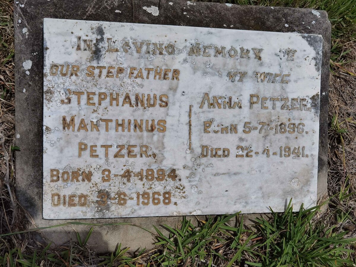 PETZER Stephanus Marthinus 1894-1968 &amp; Anna 1896-1941