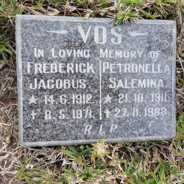VOS Frederick Jacobus 1912-1971 &amp; Petronella Salemina 1911-1988