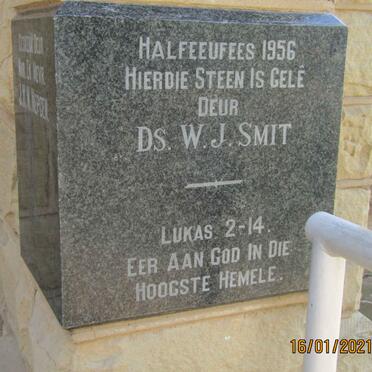 6. Halfeeufees-steen 1956