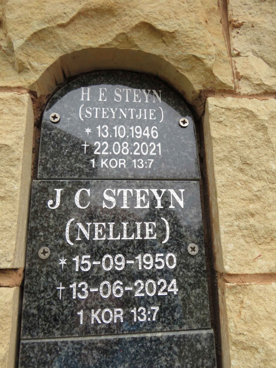 STEYN H.E. 1946-2021 & J.C. STEYN 1950-2024