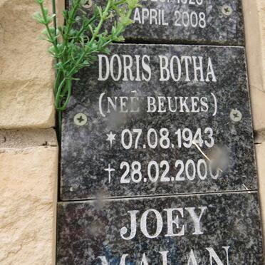 BOTHA Doris nee BEUKES 1943-2000