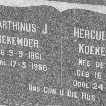 KOEKEMOER Marthinus J. 1861-1958 &amp; Herculina J. DE WET 1868-1934