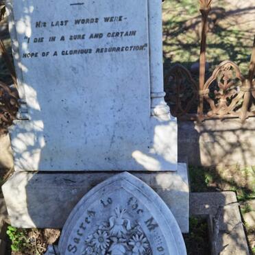 Eastern Cape, ENGCOBO district, KuQwebeqwebe, Aldum family graves