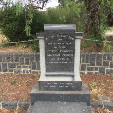 Eastern Cape, GRAAFF-REINET district, Groenevalley 37, Groenvlei_2, farm cemetery