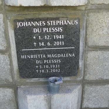 PLESSIS Johannes Stephanus, du 1941-2011 &amp; Henrietta Magdalena 1931-2012