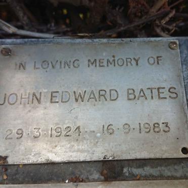 BATES John Edward 1924-1983