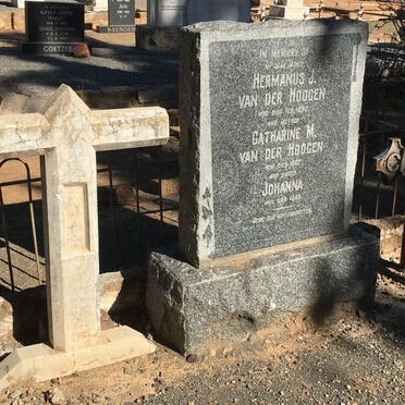 HOOGEN Hermanus J, van der -1892 &amp; Catharine M. -1882 :: VAN DER HOOGEN Johanna -1883