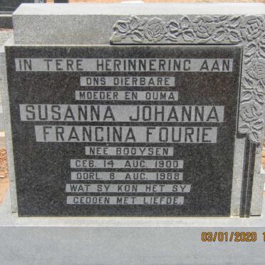 FOURIE Susanna Johanna Francina nee BOOYSEN 1900-1988