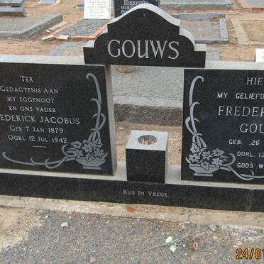 GOUWS Frederick Jacobus 1879-1942 :: GOUWS Frederick J. 1910-1943