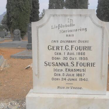 FOURIE Gert C. 1866-1955 &amp; Susanna S. ERASMUS 1867-1940