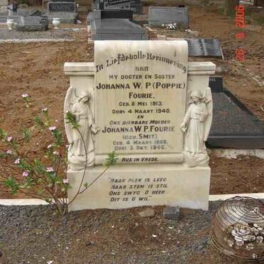 FOURIE Johanna W.P. 1913-1940 &amp;  FOURIE Johanna W.P. nee SMIT 1868-1946