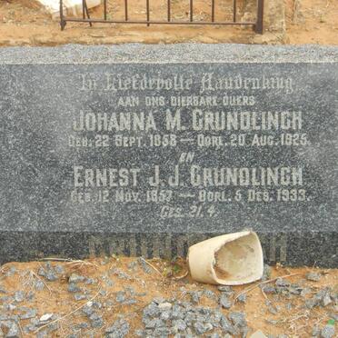 GRUNDLINGH Ernest J.J. 1857-1933 &amp; Johanna M. 1858-1925