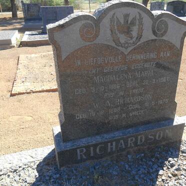 RICHARDSON W.A. 1888-1975 &amp; Magdalena Maria 1886-1967
