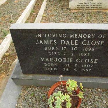 CLOSE James Dale 1898-1985 & Marjorie 1907-1997