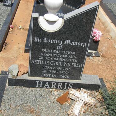 HARRIS Arthur Cyril Wilfred 1916-2007