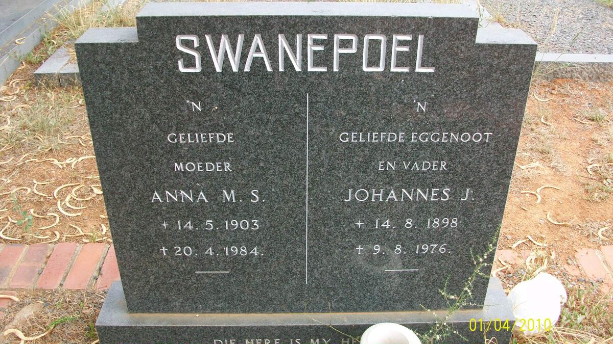 SWANEPOEL Johannes J. 1898-1976 &amp; Anna M.S. 1903-1984