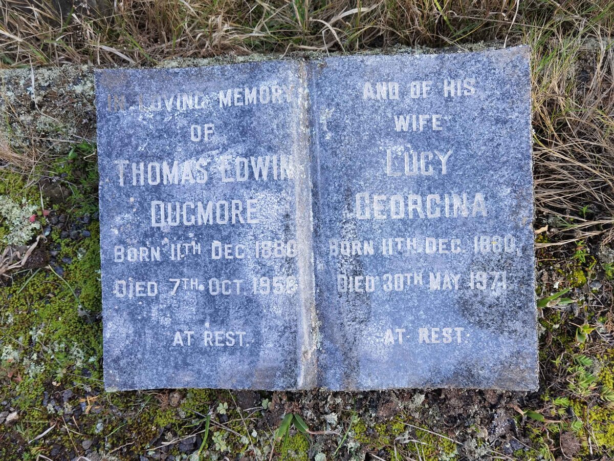 DUGMORE Thomas Edwin 1880-1956 &amp; Lucy Georgina 1880-1971