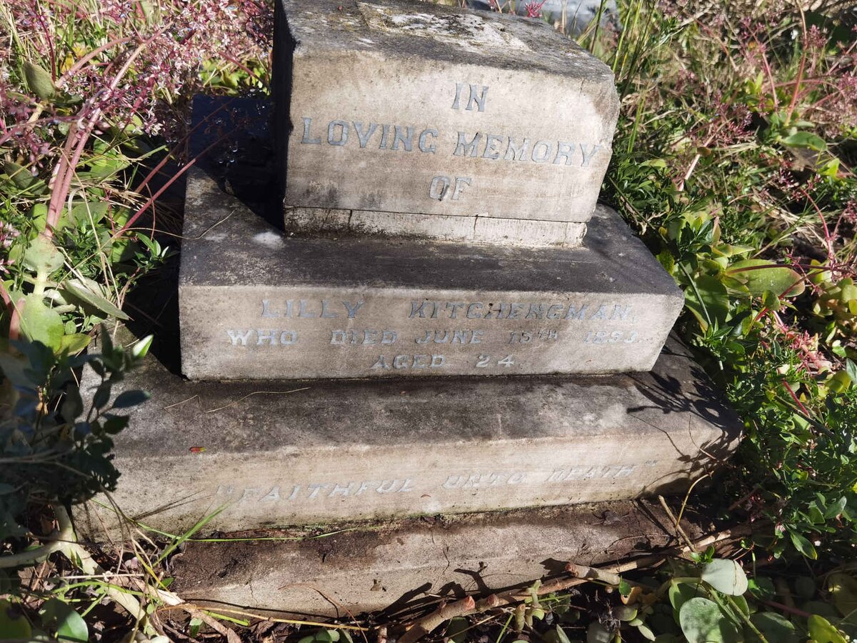 KITCHENGMAN Lilly -1893