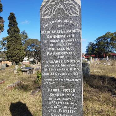 KANNEMEYER Margaret Elizabeth 1865-1934 :: KANNEMEYER Daniel Victor 1862-1943 :: KANNEMEYER Jane Elizabeth nee STRACHEN 1880-1970