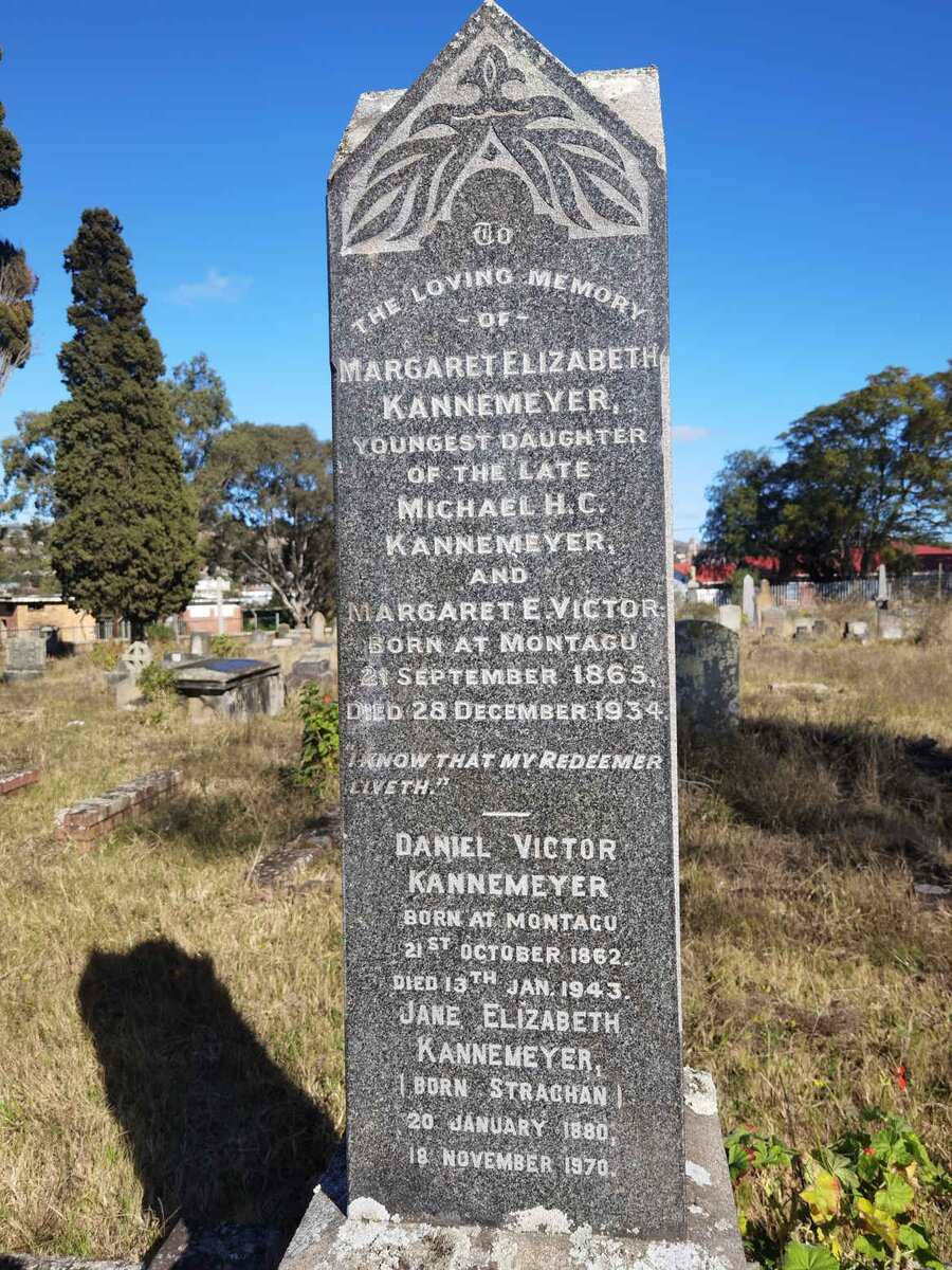 KANNEMEYER Margaret Elizabeth 1865-1934 :: KANNEMEYER Daniel Victor 1862-1943 :: KANNEMEYER Jane Elizabeth nee STRACHEN 1880-1970