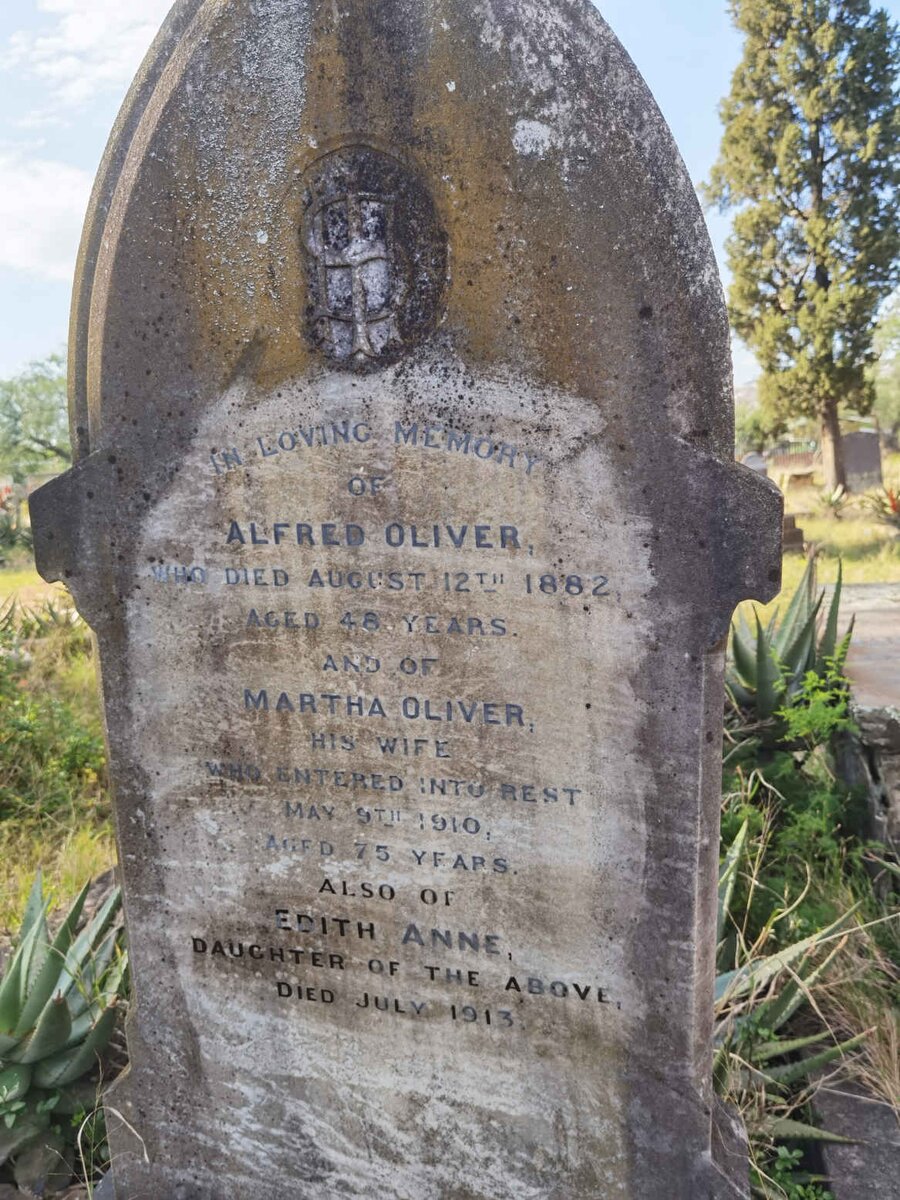 OLIVER Alfred -1882 :: OLIVER Martha -1910 :: OLIVER Edith Anne -1913