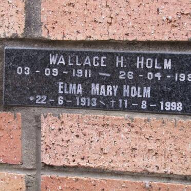 HOLM Wallace H. 1911-1987 &amp; Elma Mary 1913-1998