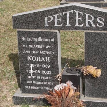 PETERS Norah 1939-2003