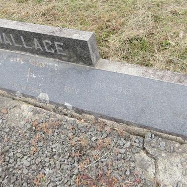 WALLACE Lorimer Lionel 1887-1966 &amp; Ida Priscilla 1887-1972