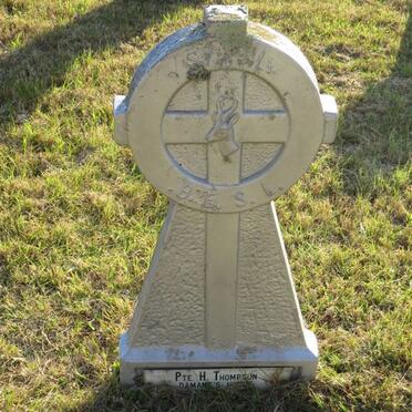 T - Vanne :: Surnames - T