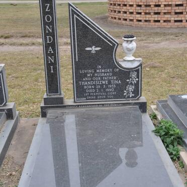 ZONDANI Thandisiwe Tina 1955-1990 :: ZONDANI Mziwoxolo Thanana Jongikhaya 1956-1988