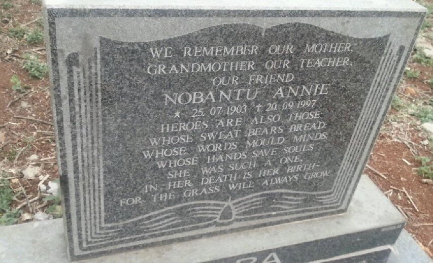XABA Nobantu Annie 1903-1997