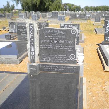 SCHOEMAN Johanna Gertrude nee GROENEWALD 1926-2013 :: SCHOEMAN Johannes Hendrik 1952-1977