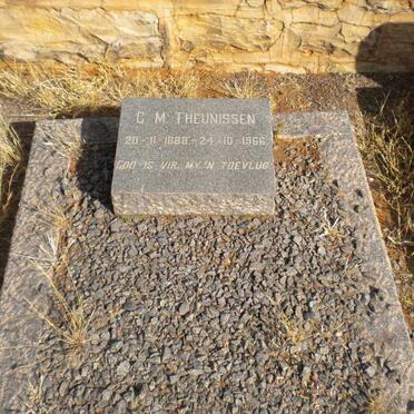 T - Vanne :: Surnames - T