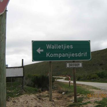 1. The turn off to Walletjies &amp; Kompanjiesdrif