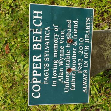 VICE Alan Wynne 1952-2010