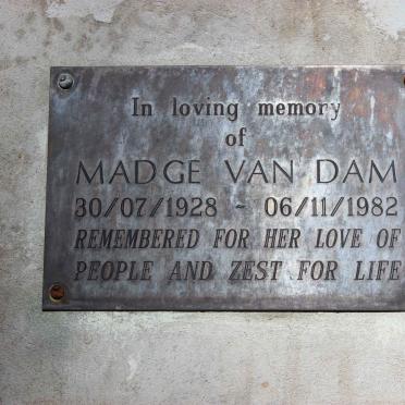 DAM Madge, van 1928-1982