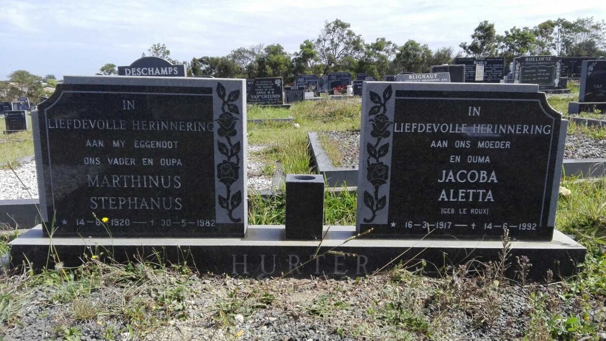 HURTER Marthinus Stephanus 1920-1982 &amp; Jacoba Aletta LE ROUX 1917-1992