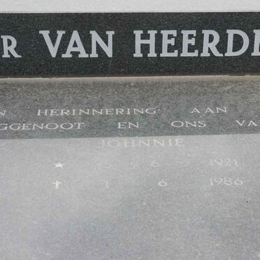 HEERDEN Johnnie, van 1921-1986