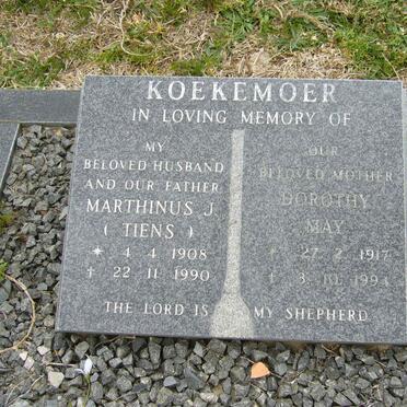 KOEKEMOER Marthinus J. 1908-1990 &amp; Dorothy MAY 1917-1994