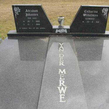MERWE Abraham Johannes, van der 1920-1988 &amp; Catharina Wilhelmina 1918- 