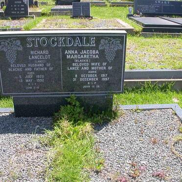 STOCKDALE Richard Lancelot 1920-1992 &amp; Anna Jacoba Margaretha BLACKIE 1917-1997
