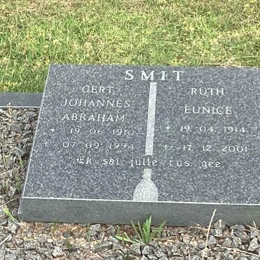 SMIT Gert Johannes Abraham 1910-1994 &amp; Ruth Eunice 1914-2001