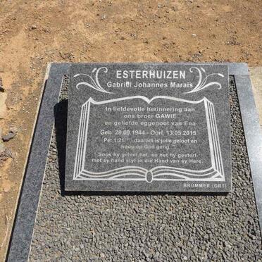 ESTERHUIZEN Gabriel Johannes Marais 1944-2015
