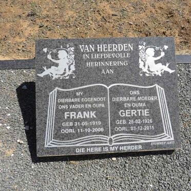HEERDEN Frank, van 1919-2006 & Gerty 1926-2015