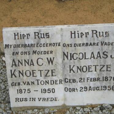 KNOETZE Nicolaas J. 1870-1956 &amp; Anna C.W. VAN TONDER 1875-1950