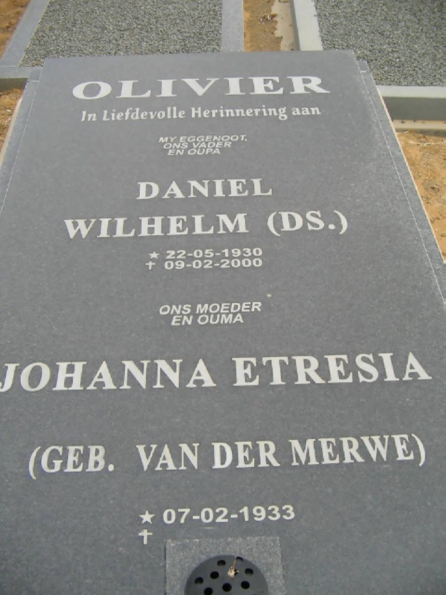 OLIVIER Daniel Wilhelm 1930-2000 &amp; Johanna Etresia VAN DER MERWE 1933-